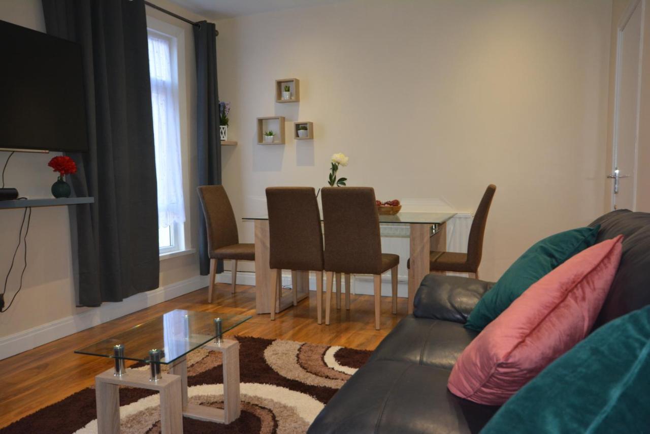 Modern 4 Bedroom Londra