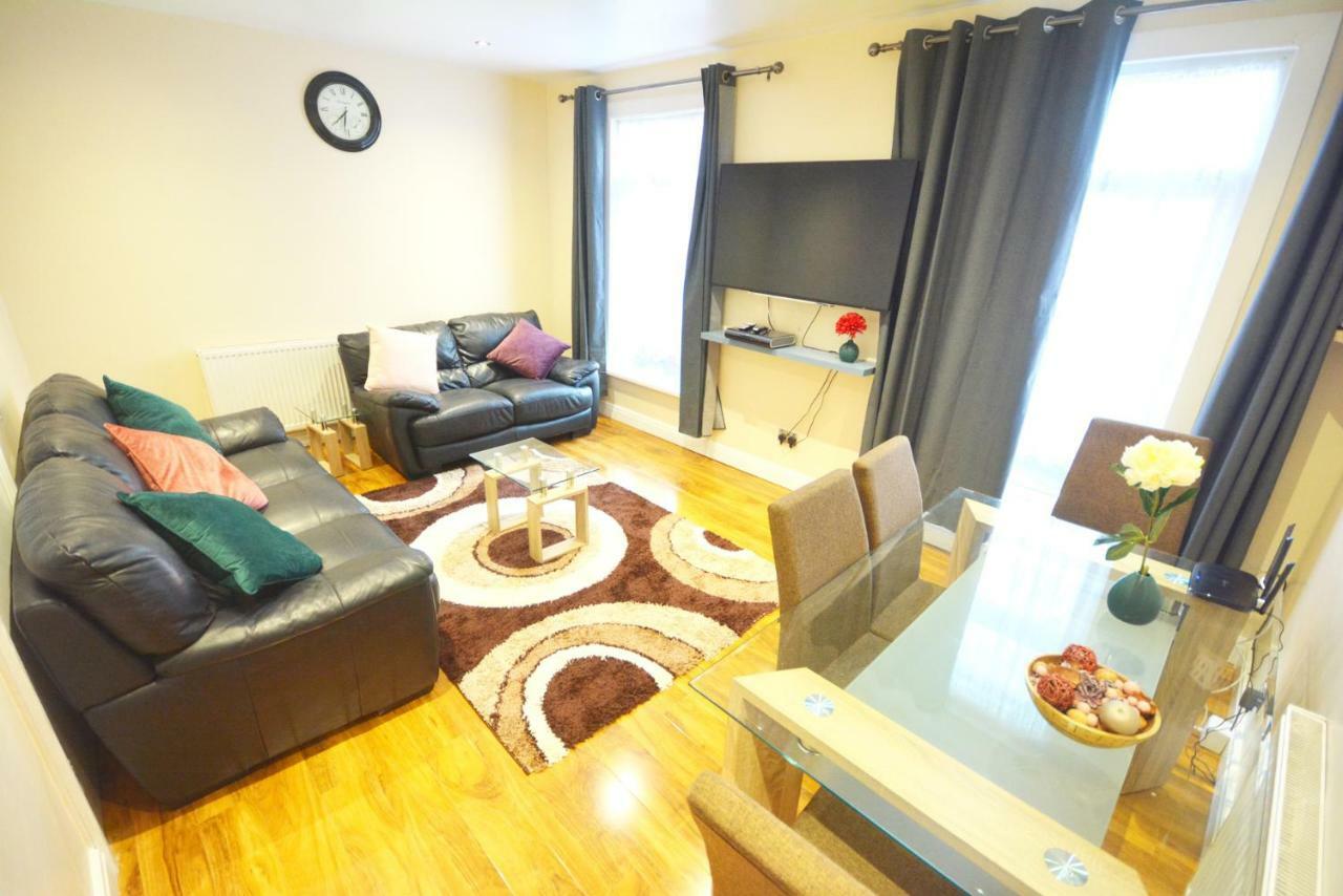 Modern 4 Bedroom Londra