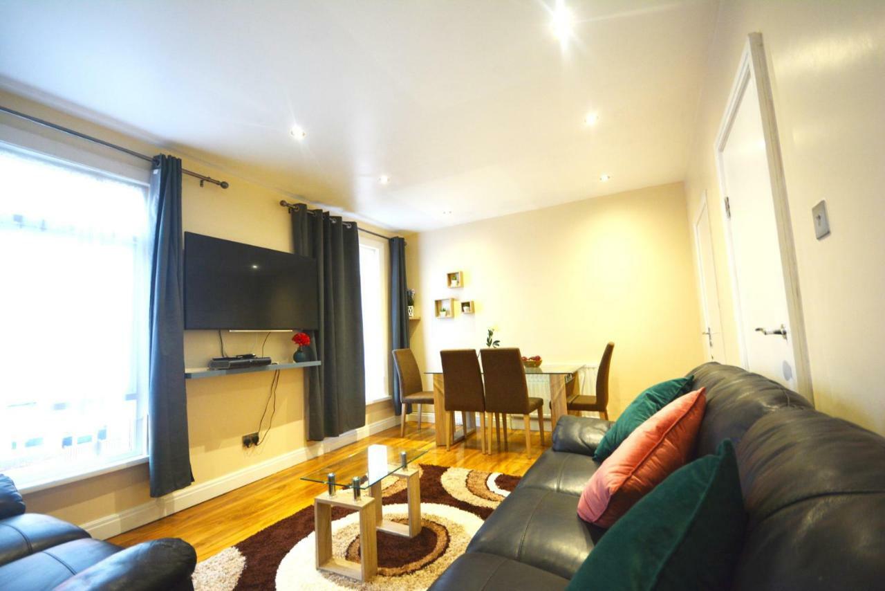 Apartament Modern 4 Bedroom *